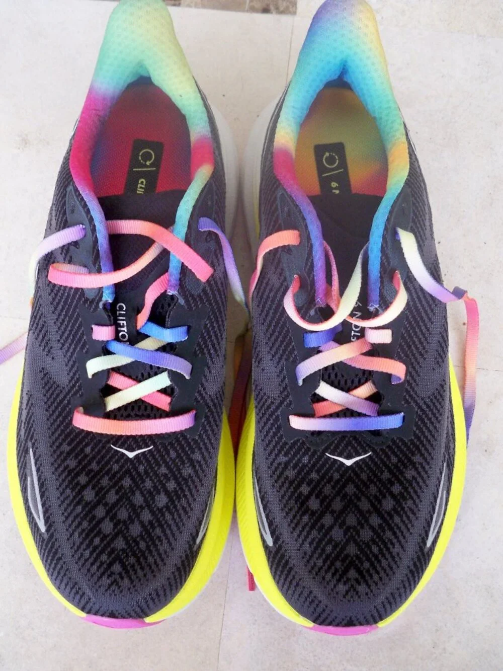 HOKA HOKAS WOMENS SIZE 8B LIKE NEW RAINBOW BLACK - Picture 3 of 13